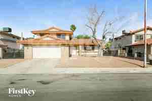 featured image of 3775 Duneville St