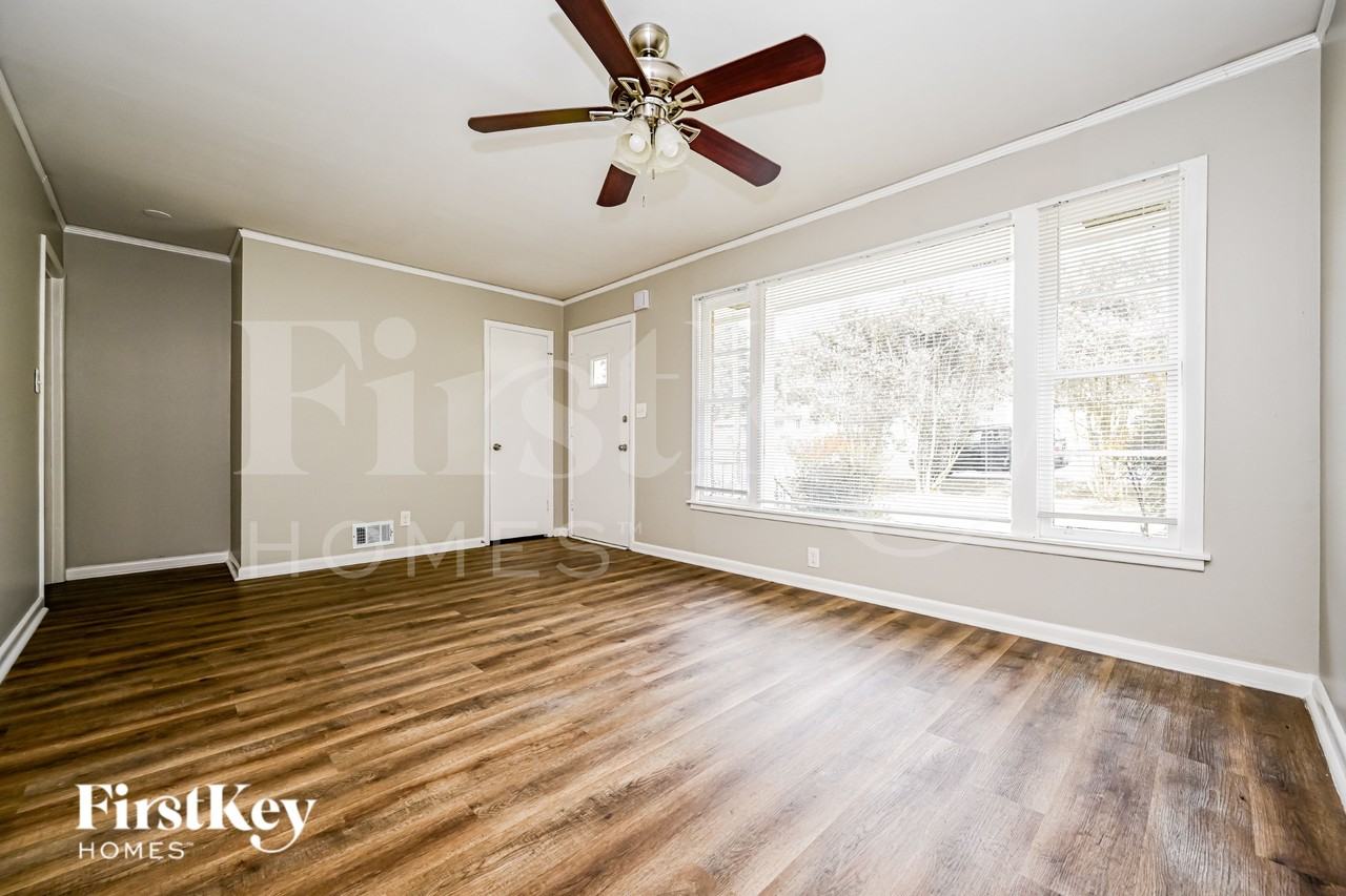 5663 Dorsey Dr - Photo 2 of 19
