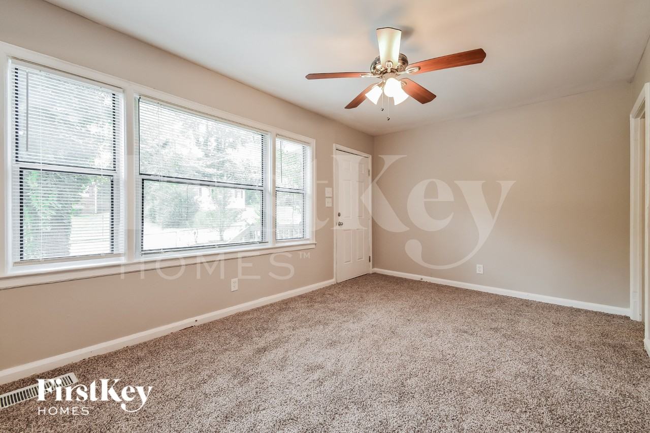 1924 Oak Valley Rd - Photo 2 of 16