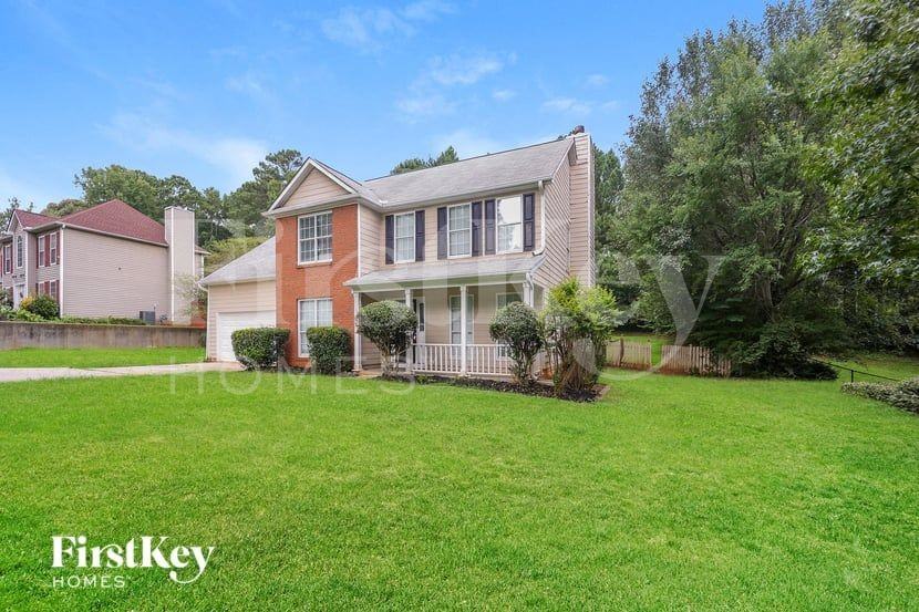 11685 Heritage Dr - Photo 2 of 15
