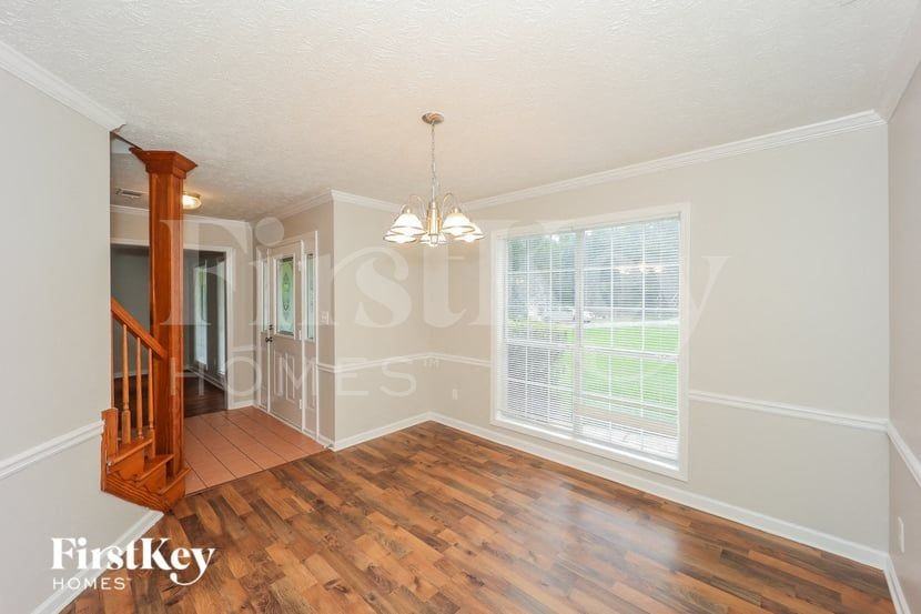 11685 Heritage Dr - Photo 4 of 15