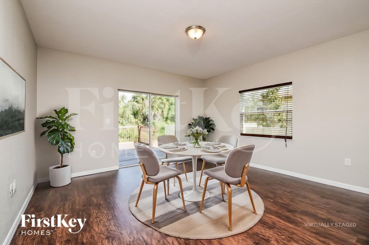 3379 Toluca Ter - Photo 6 of 19