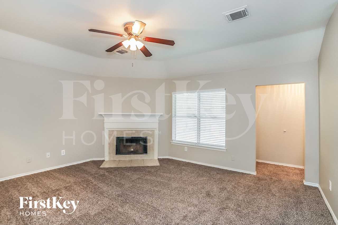26849 Mystic Castle Ln - Photo 2 of 15