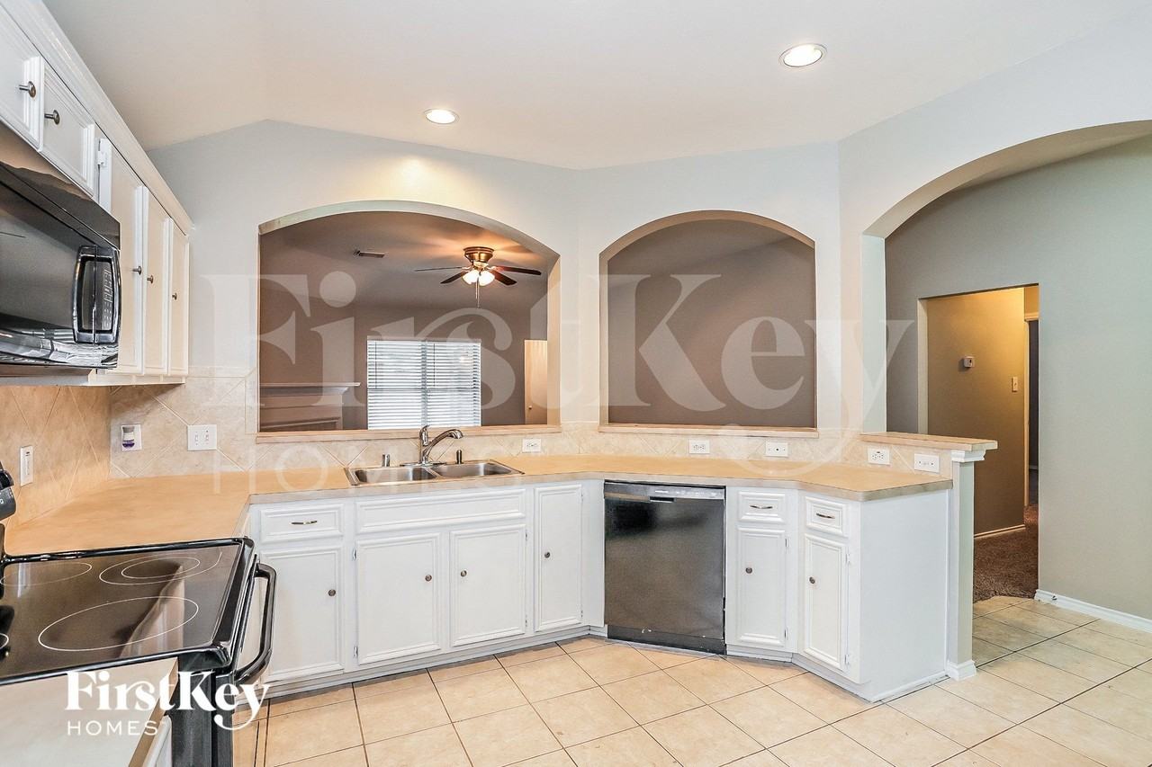 26849 Mystic Castle Ln - Photo 6 of 15