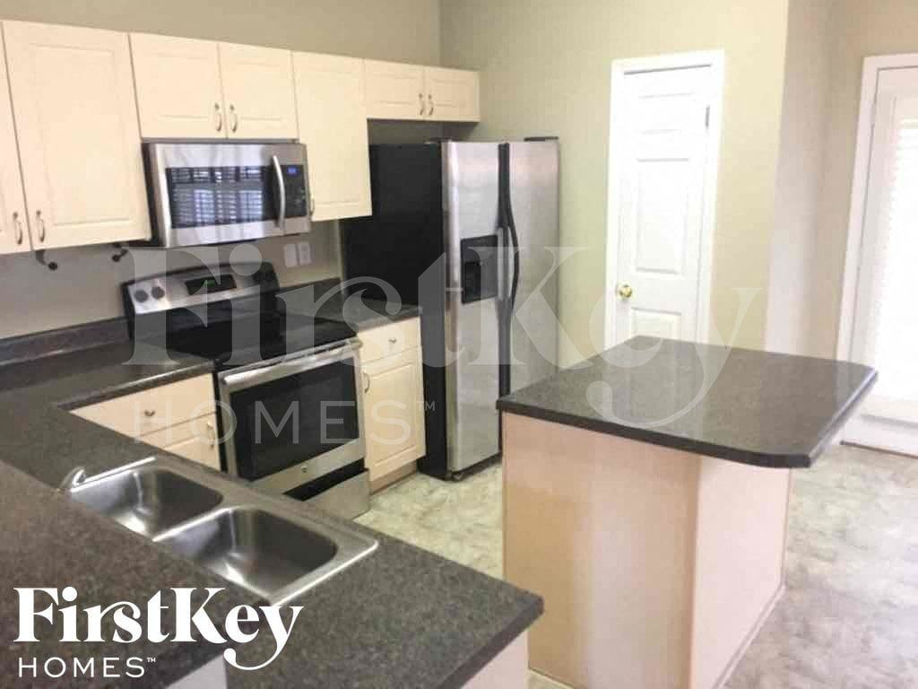 865 Abbey Grove Ln - Photo 6 of 18