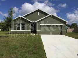 featured image of 407 Sw Lakehurst Dr