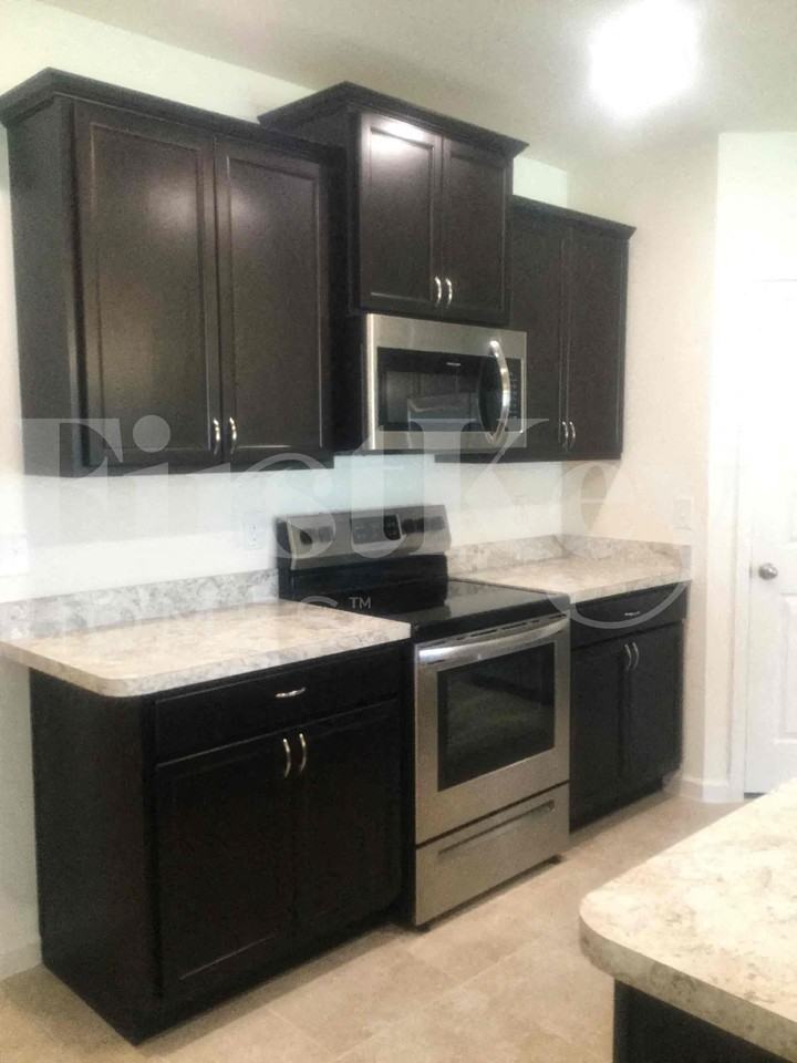 407 Sw Lakehurst Dr - Photo 3 of 22