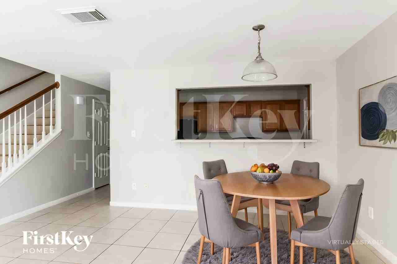 2935 La Estancia Ln - Photo 6 of 19