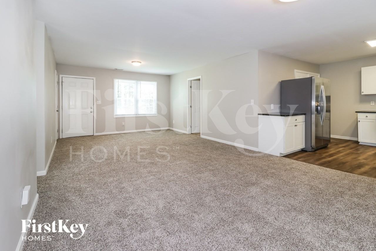 169 Rabbit Hill Rd - Photo 3 of 16