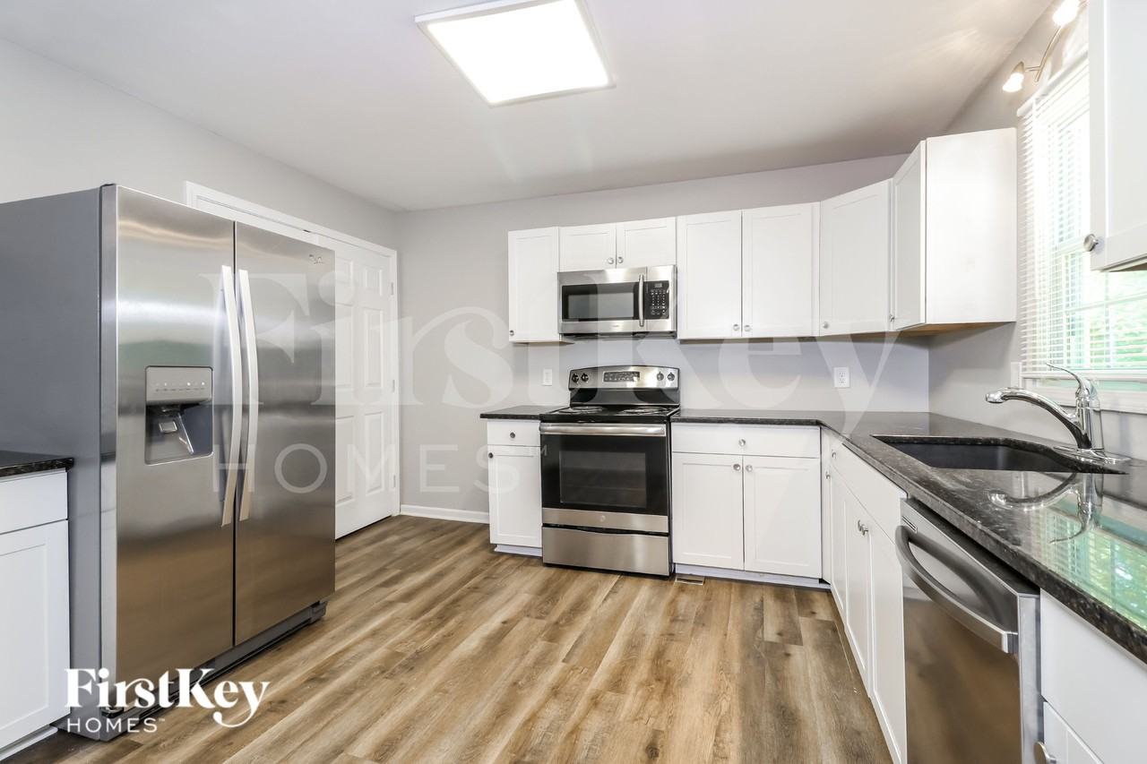 169 Rabbit Hill Rd - Photo 4 of 16