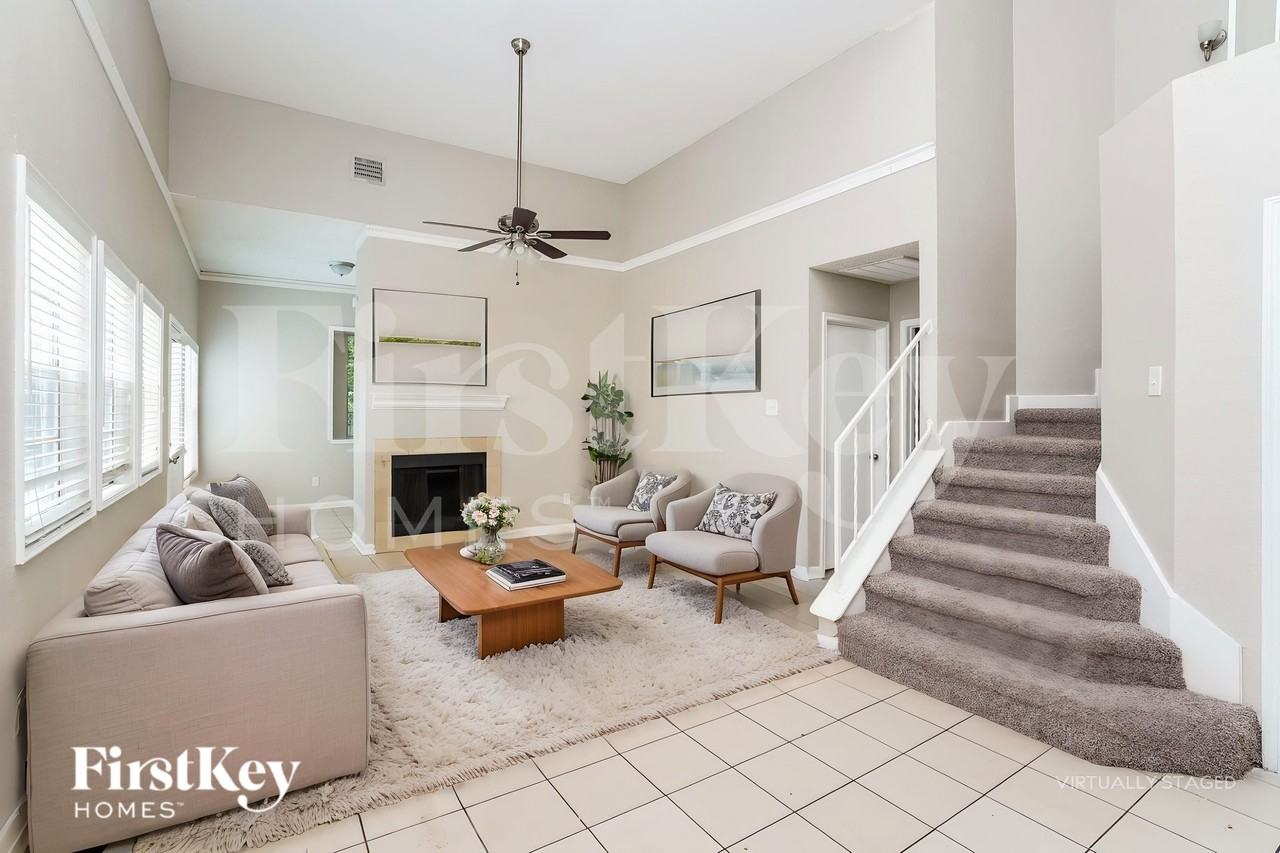 14615 Briton Cove Dr - Photo 4 of 20