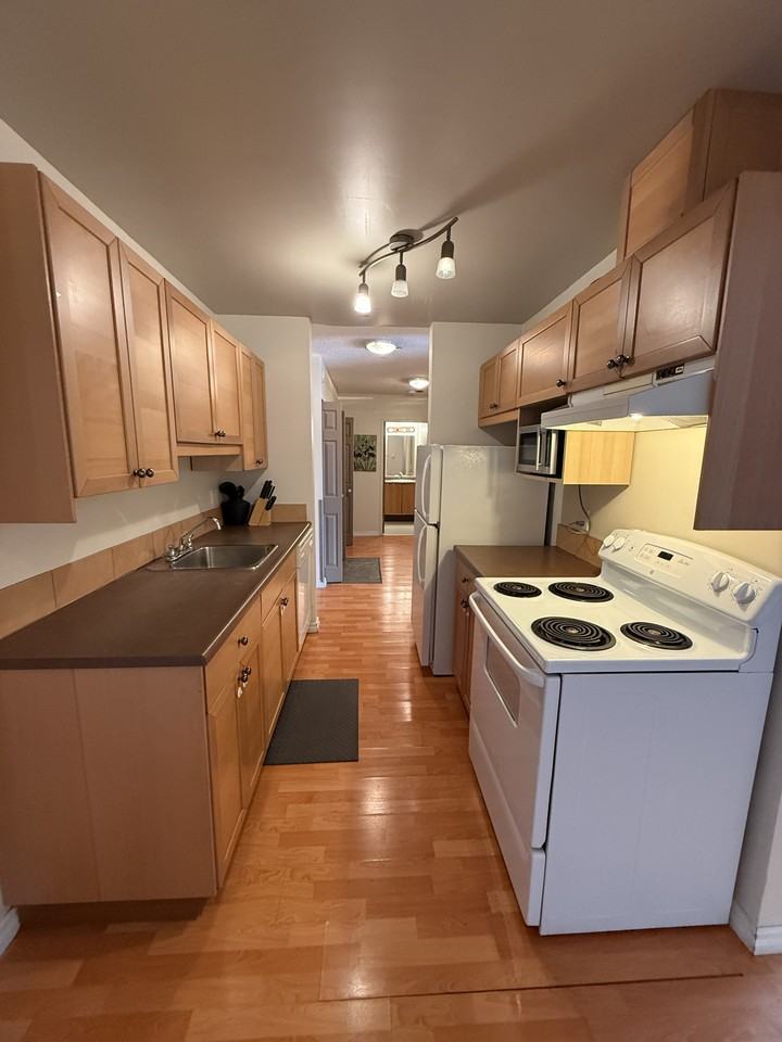 11255 Fairways South - Photo 7 of 20