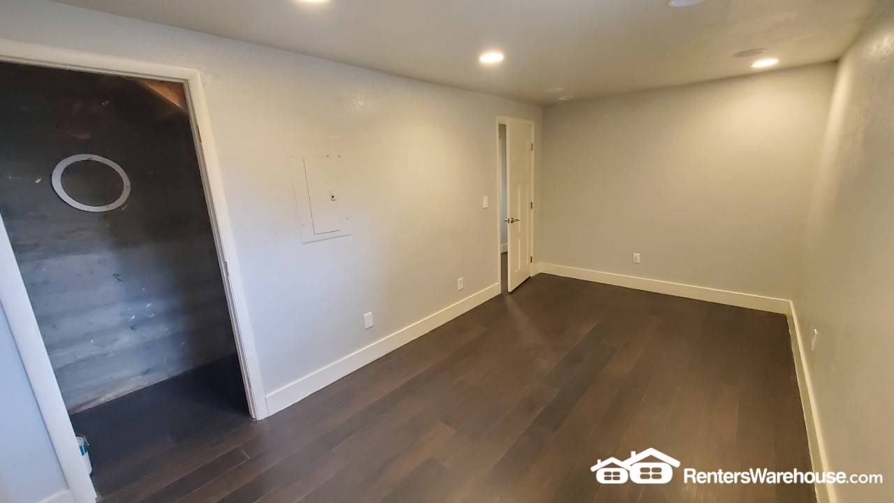 2225 S Cherry St - Photo 3 of 26