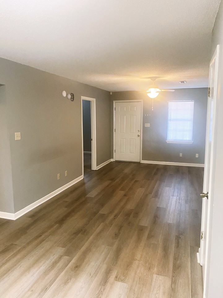 1809 Windover Pl Sw #D - Photo 5 of 8