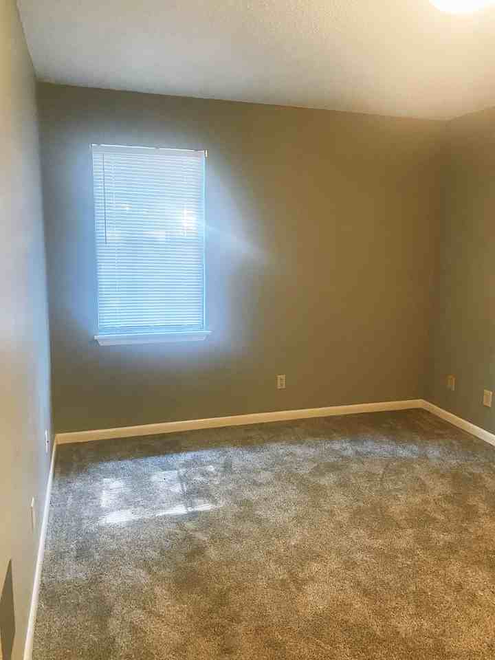 1809 Windover Pl Sw #D - Photo 7 of 8