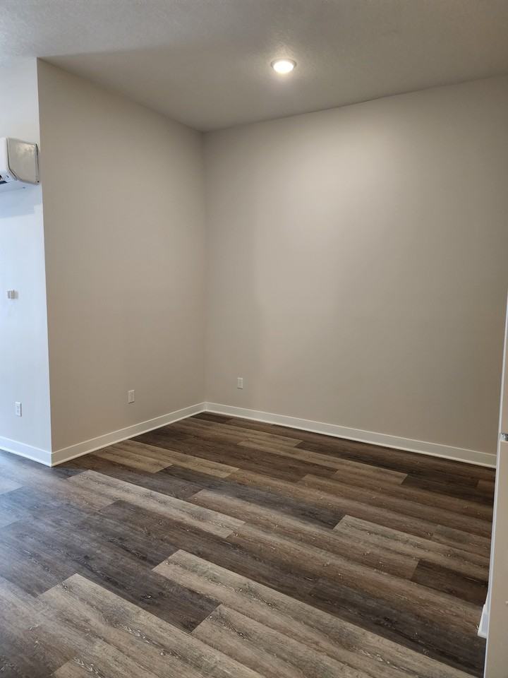 121 Main St S #2C - Photo 3 of 8