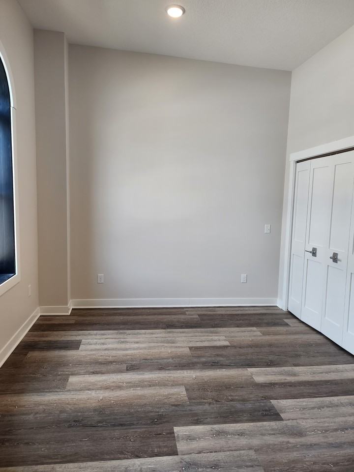 121 Main St S #2C - Photo 4 of 8