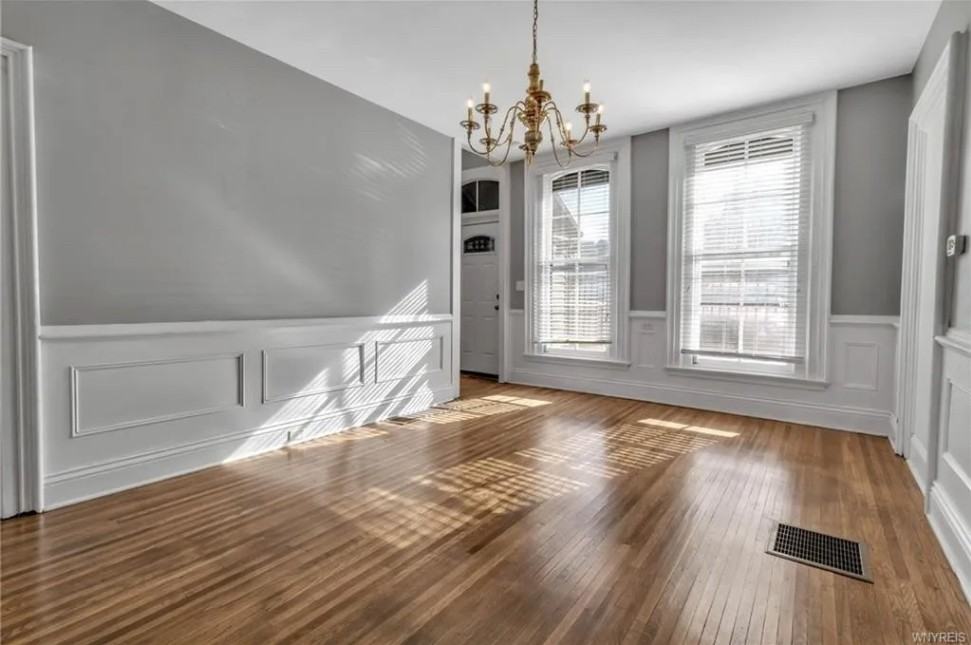 11 Whitney Pl #2 - Photo 5 of 15