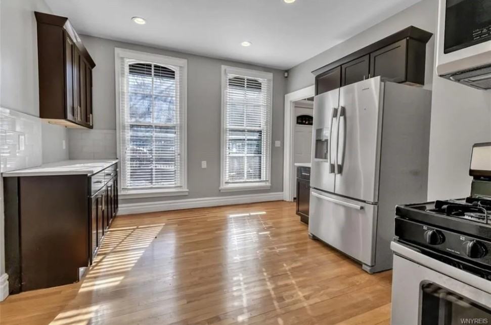 11 Whitney Pl #2 - Photo 7 of 15