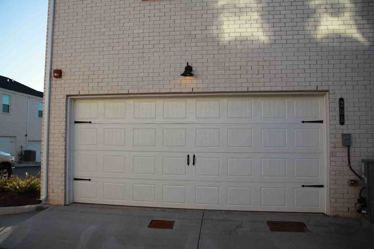 204 Douglas Bend Rd #205