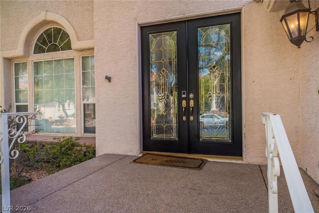 9675 Irvine Bay Ct - Photo 4 of 48