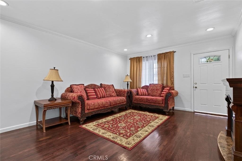 14243 Community St - Photo 4 of 17