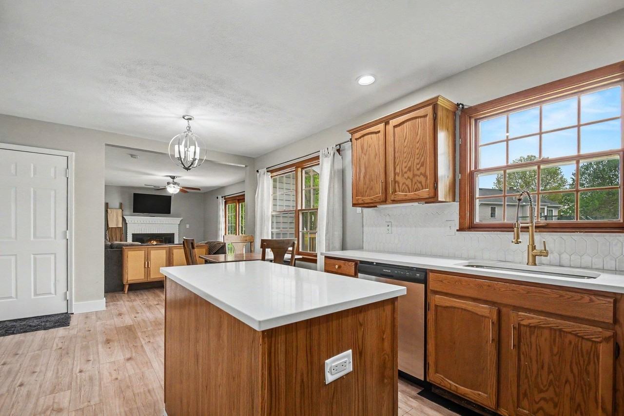51222 Crooked Oak Dr - Photo 5 of 30