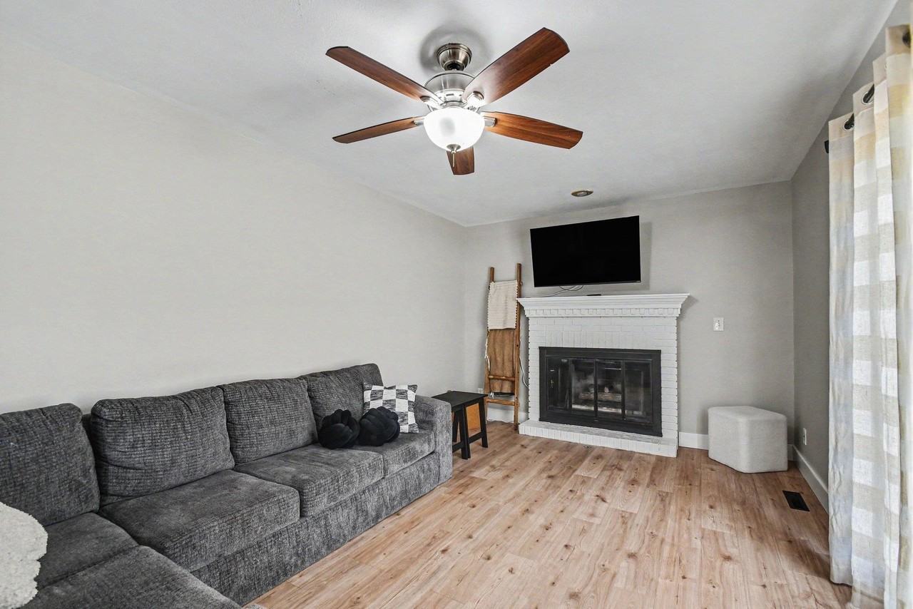 51222 Crooked Oak Dr - Photo 6 of 30