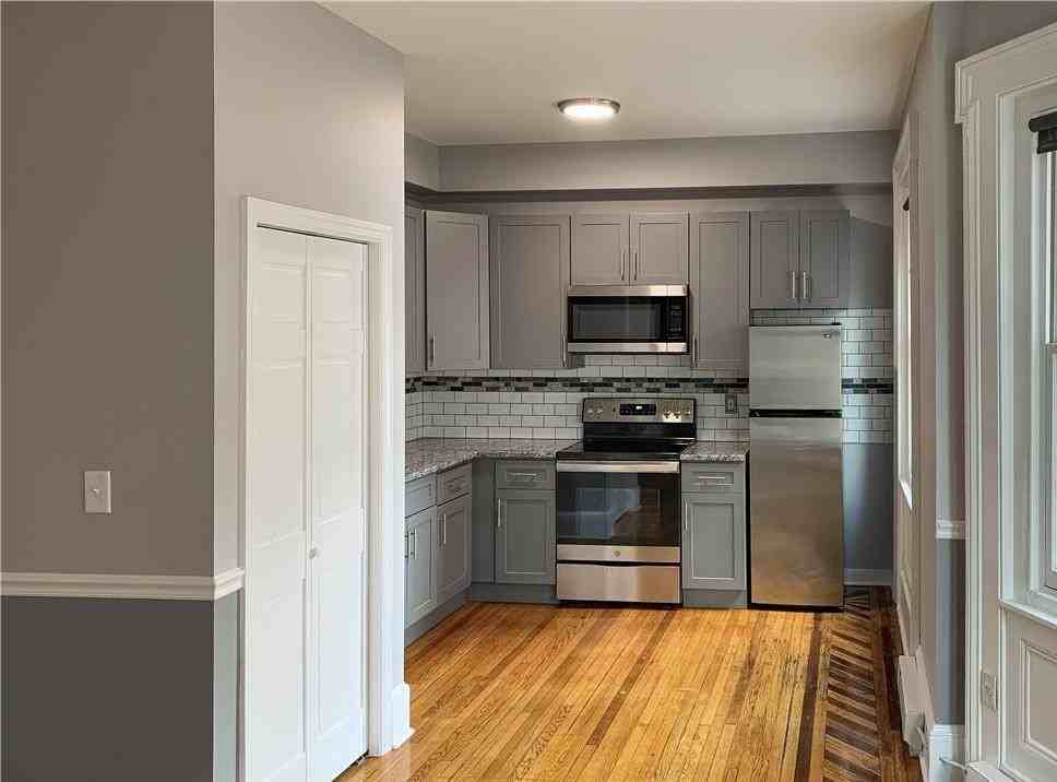 1 Lehns Ct - Photo 6 of 26