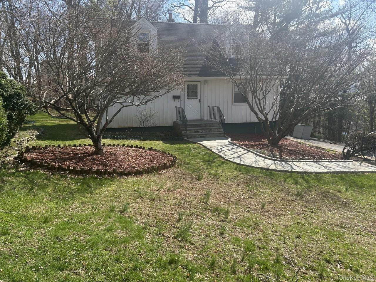 8 Ridge St - Photo 2 of 44