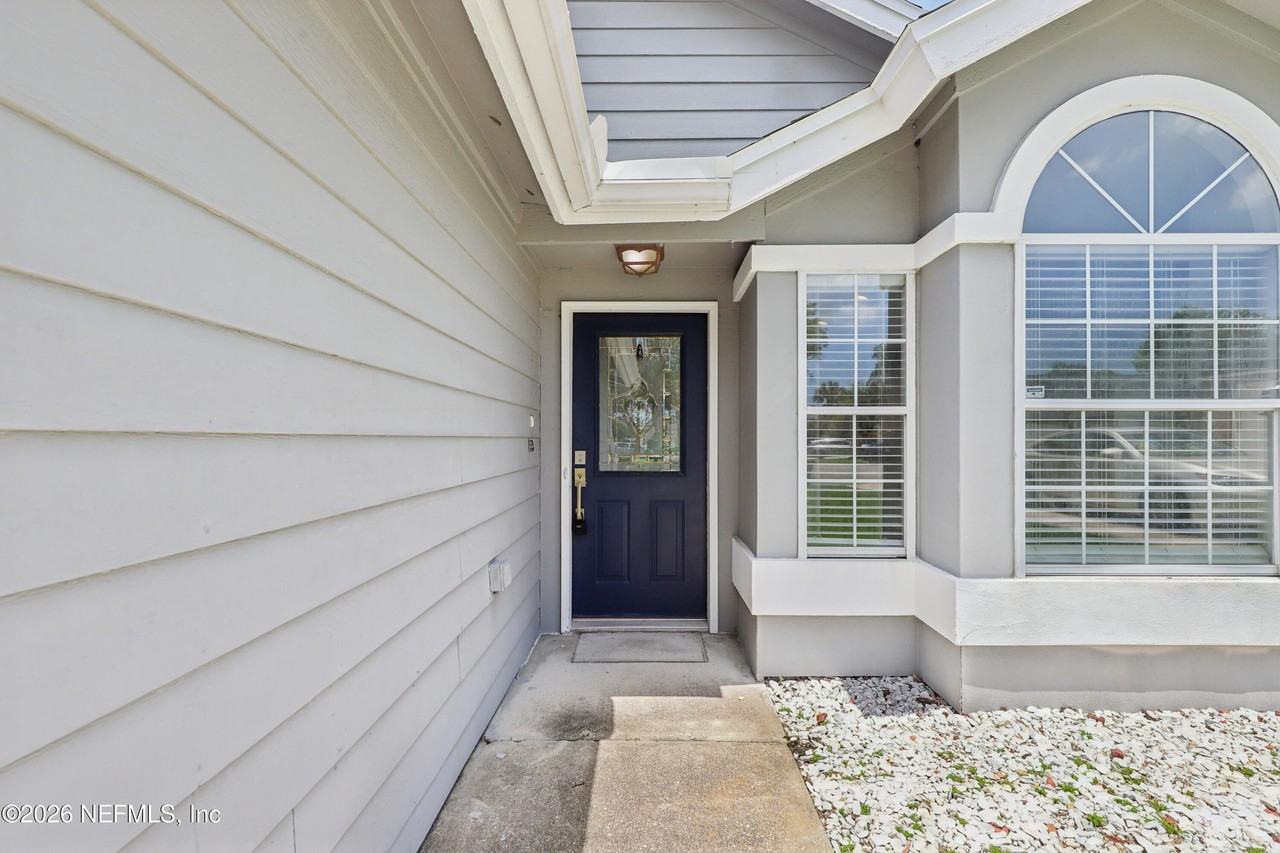 204 Crosstern Ct - Photo 3 of 41