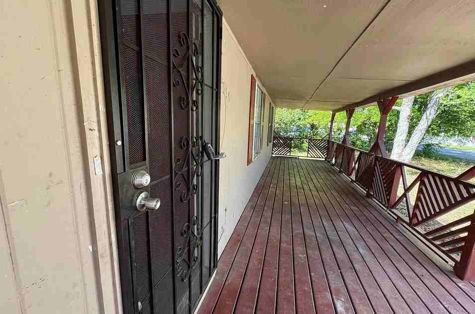 2990 Dalton St - Photo 2 of 9