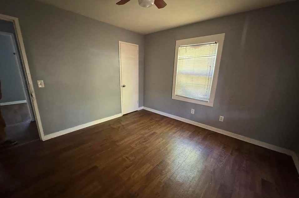 2990 Dalton St - Photo 4 of 9