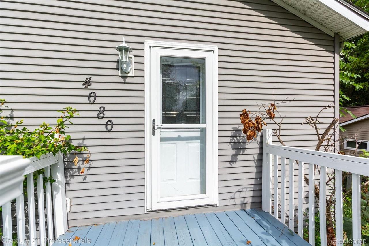 4080 Cass Elizabeth Rd - Photo 4 of 38