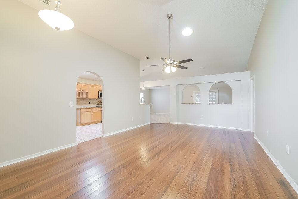 128 Oak View Pl - Photo 3 of 16
