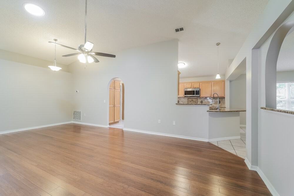 128 Oak View Pl - Photo 4 of 16