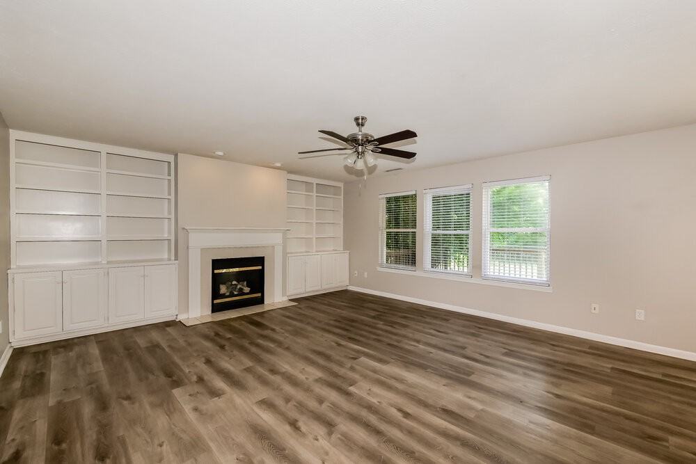 749 Morgan Way - Photo 6 of 17