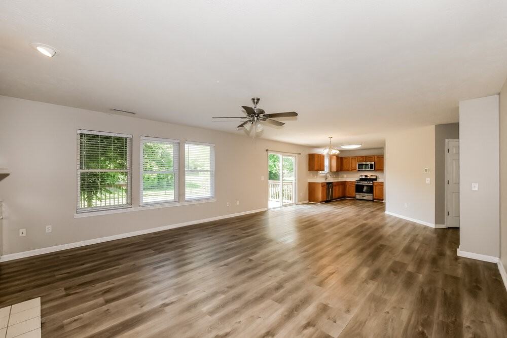 749 Morgan Way - Photo 7 of 17