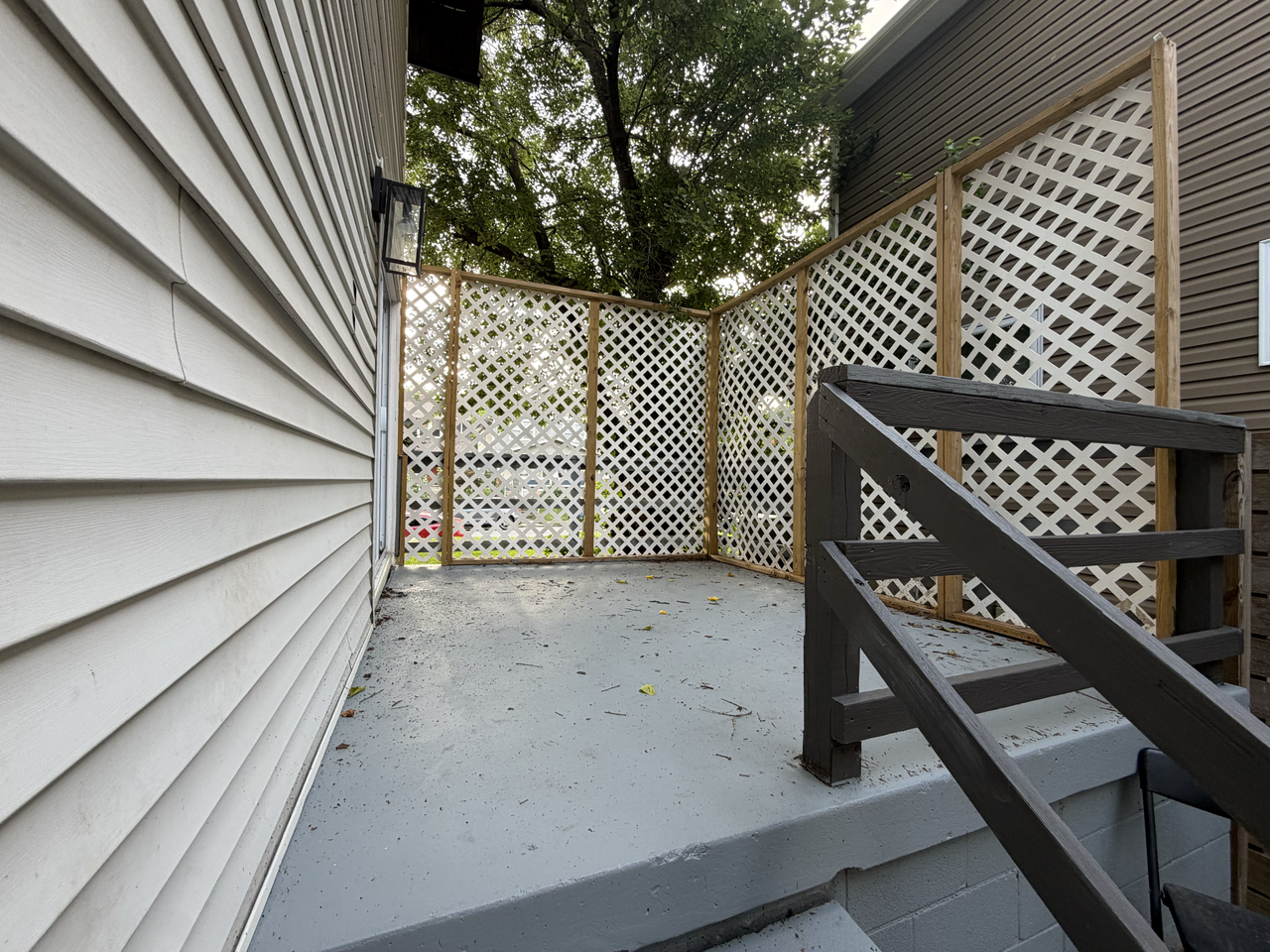 1130 Wilson Ave - Photo 4 of 24