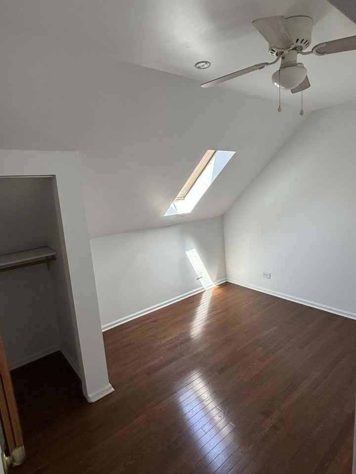 1620 W Beach Ave #A3 - Photo 6 of 8