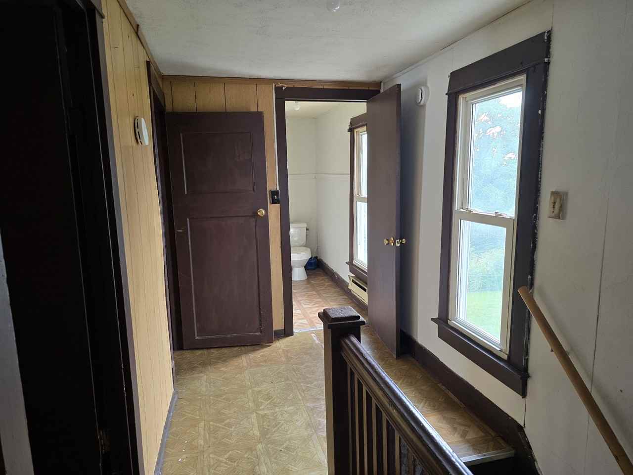115 5th Ave - Photo 7 of 14