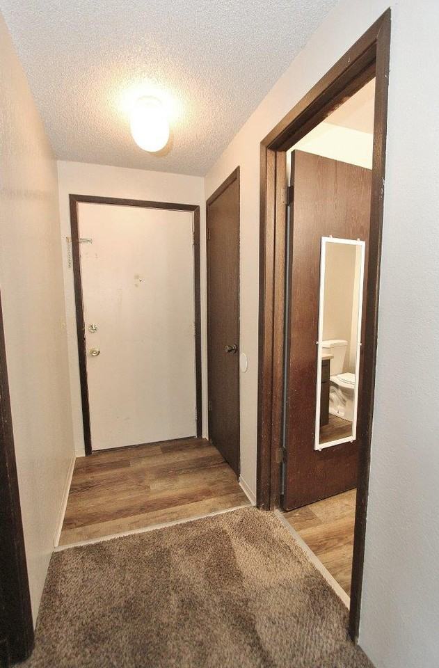 4833 W Targee St - Photo 2 of 27