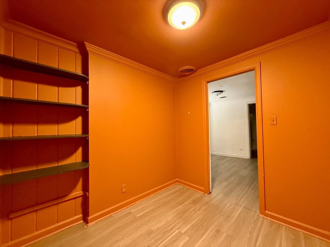 1452 N Marion St - Photo 6 of 34