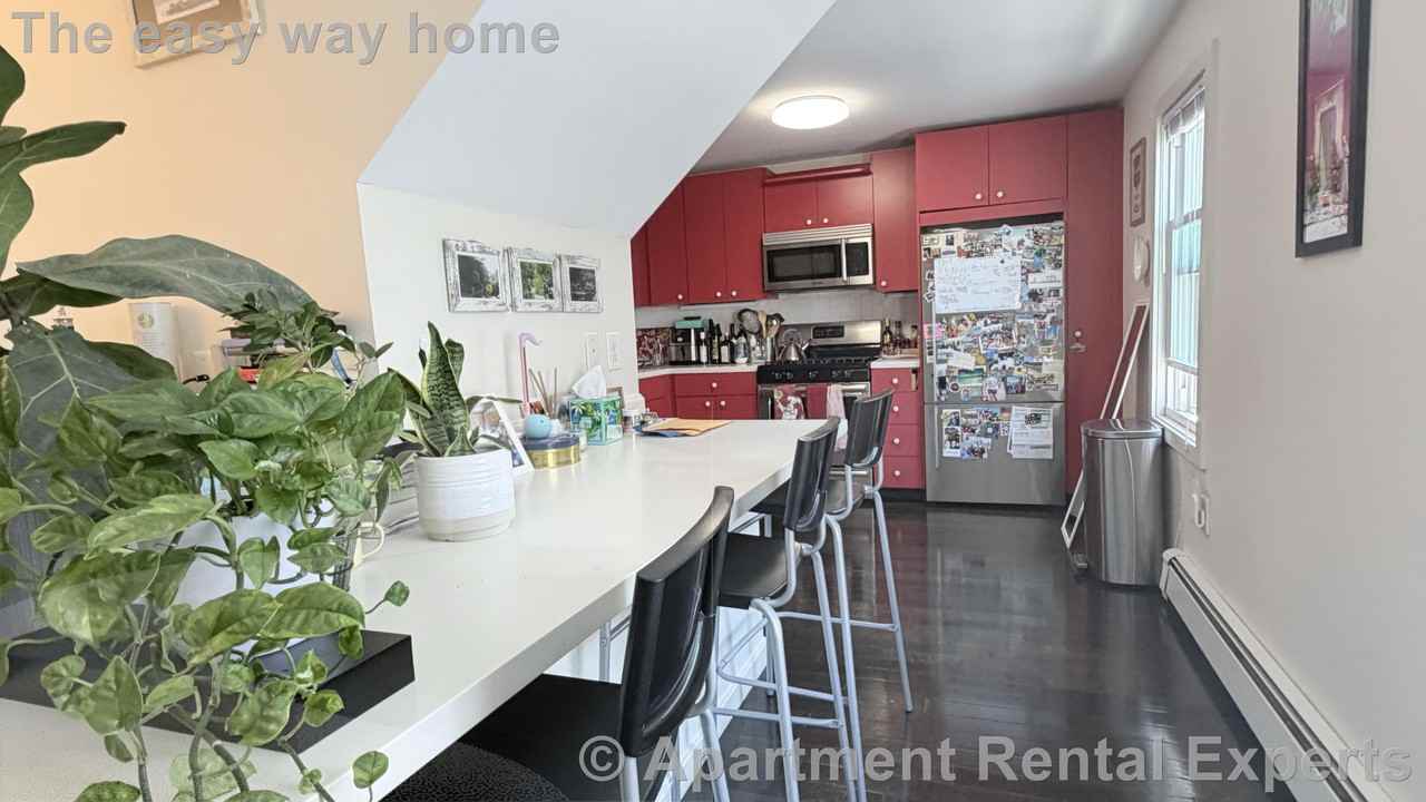 3 Jefferson St #2 - Photo 4 of 13