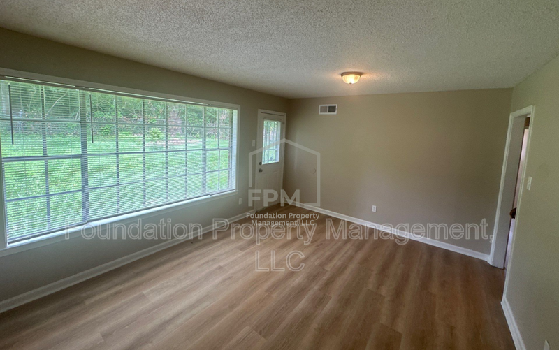 2224 Willow Wood Ave - Photo 7 of 22