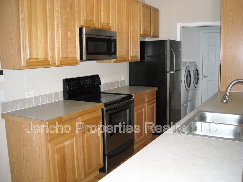 5357 Balsam St #102 - Photo 2 of 7