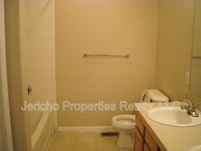 5357 Balsam St #102 - Photo 7 of 7