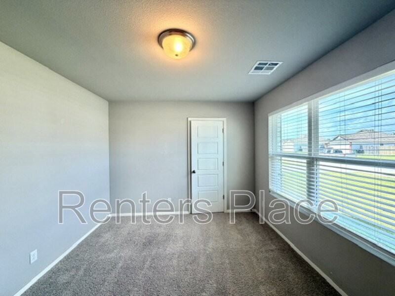 14215 N 74th East Ave - Photo 2 of 17