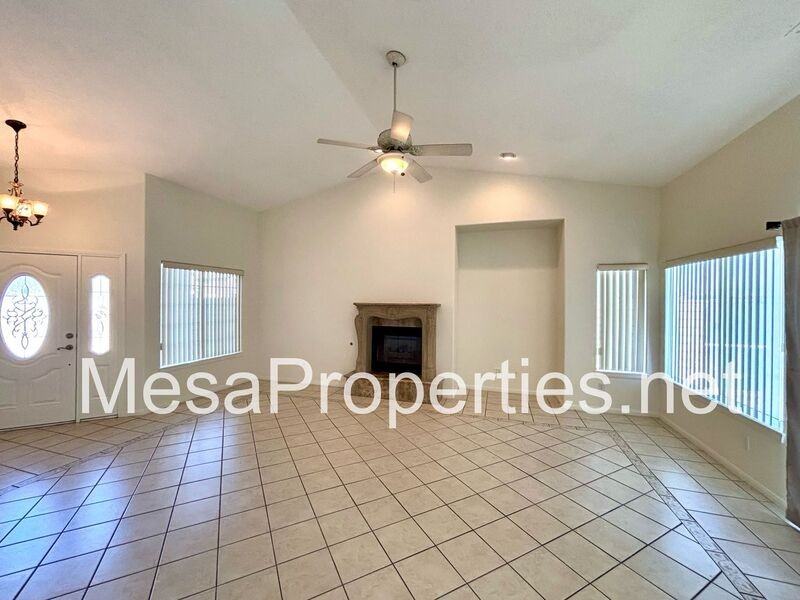 18195 Harbor Dr - Photo 7 of 33