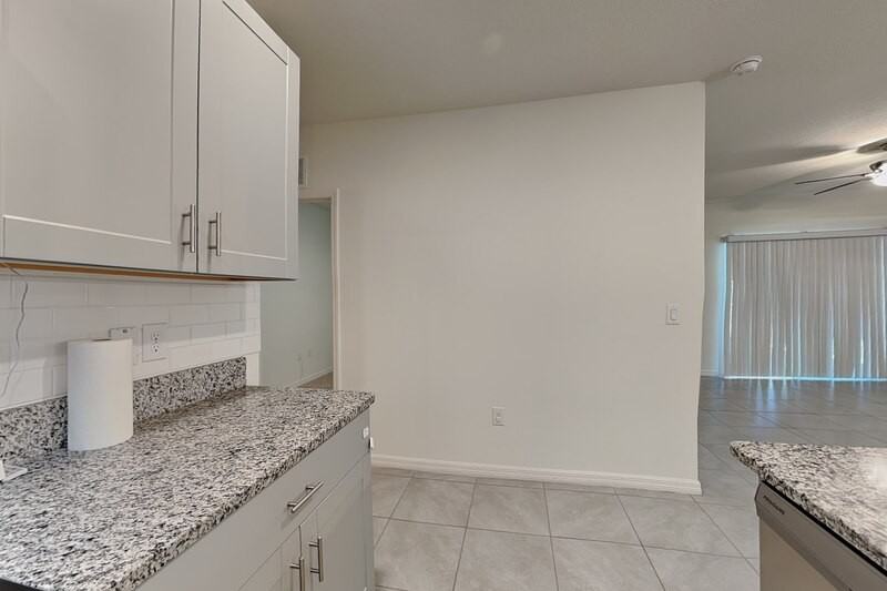 230 Meghan Cir - Photo 7 of 27
